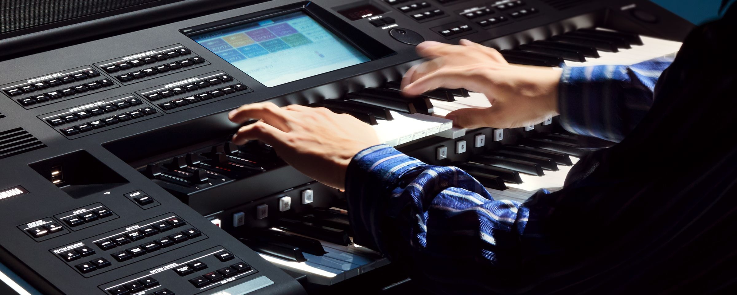 ライブエクスプレッションコントロールでリアルタイムに音を操って演奏している様子