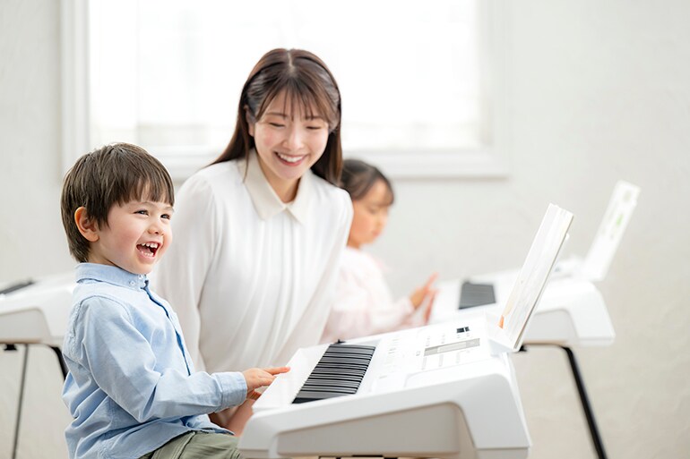ヤマハ | PRIMARY-01 - ポータブルキーボード - 概要