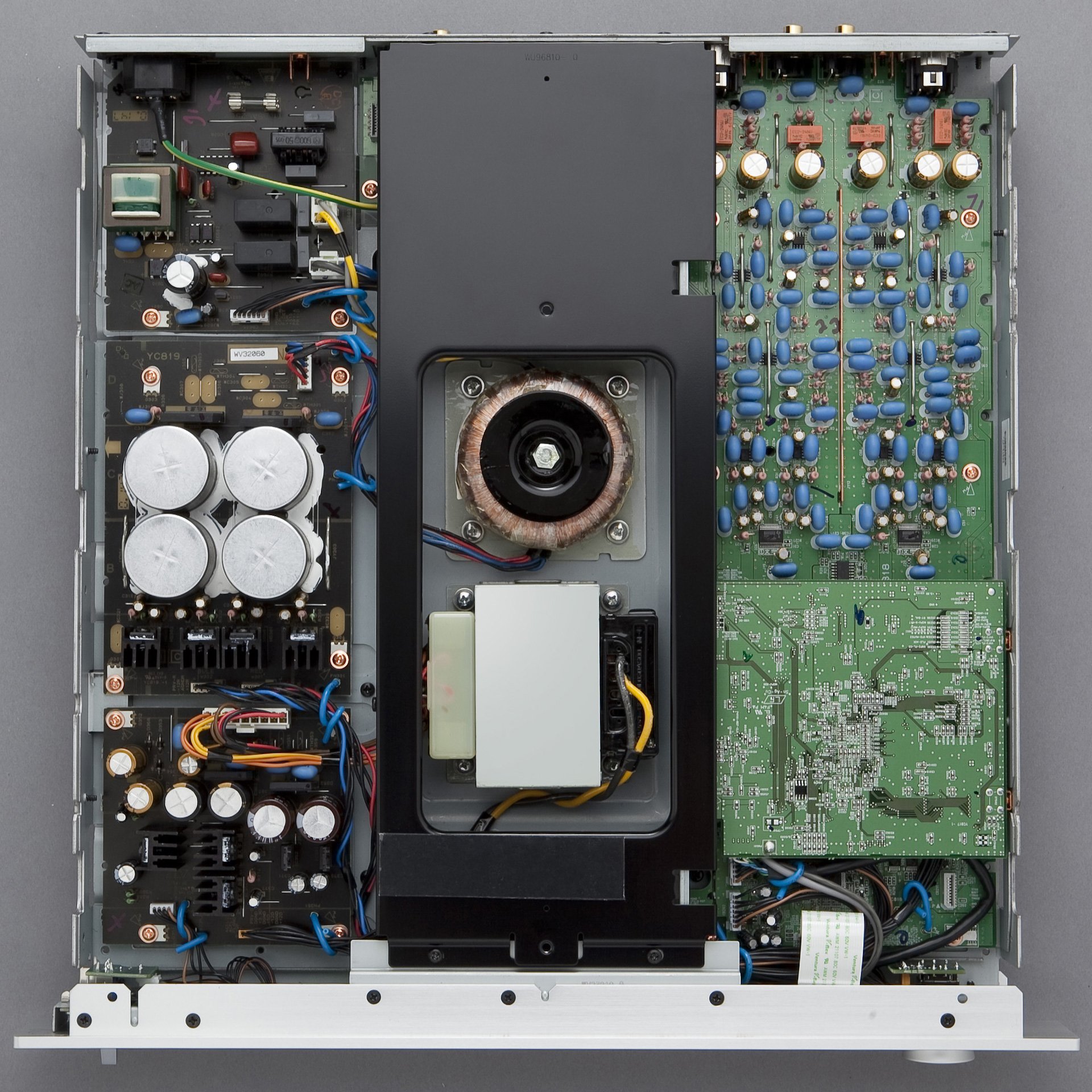 ヤマハ | NP-S2000（B） - HiFiコンポーネント - 概要