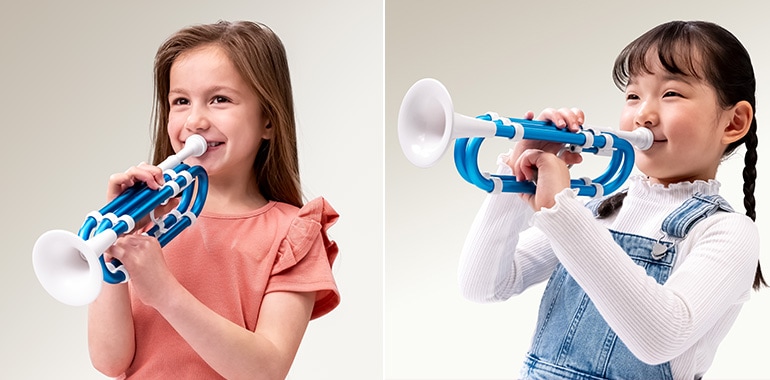 トローヴァを演奏する子供たち