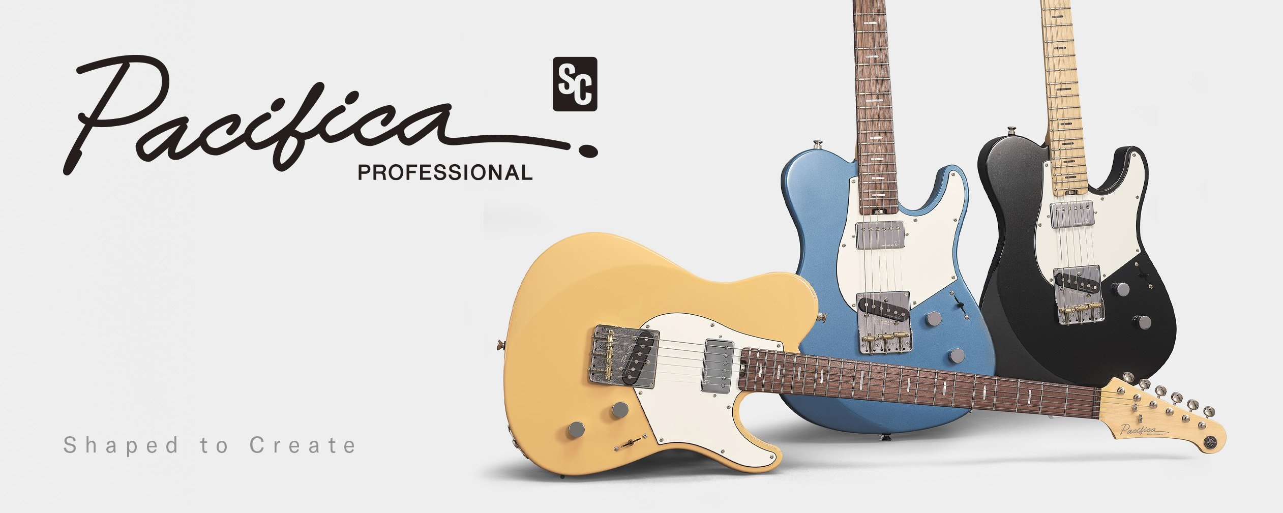 白い背景。左側には「Pacifica SC Professional」のロゴと「Designed to inspire」というテキスト。右側には3本のギターが並んでいる。