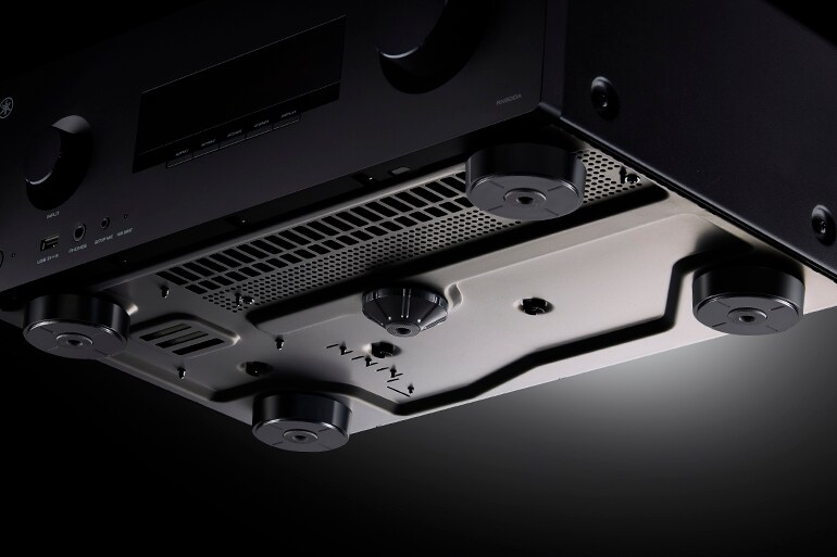 RX300Aアンチレゾナンステクノロジー(Anti Resonance Technology)思想に基づいた〈5番目の脚〉の画像