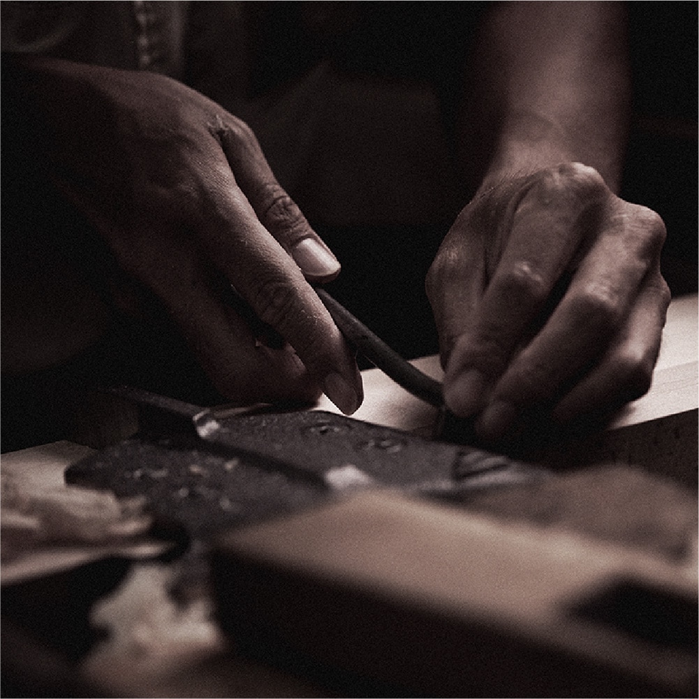 [イメージ画像] 職人の手作業