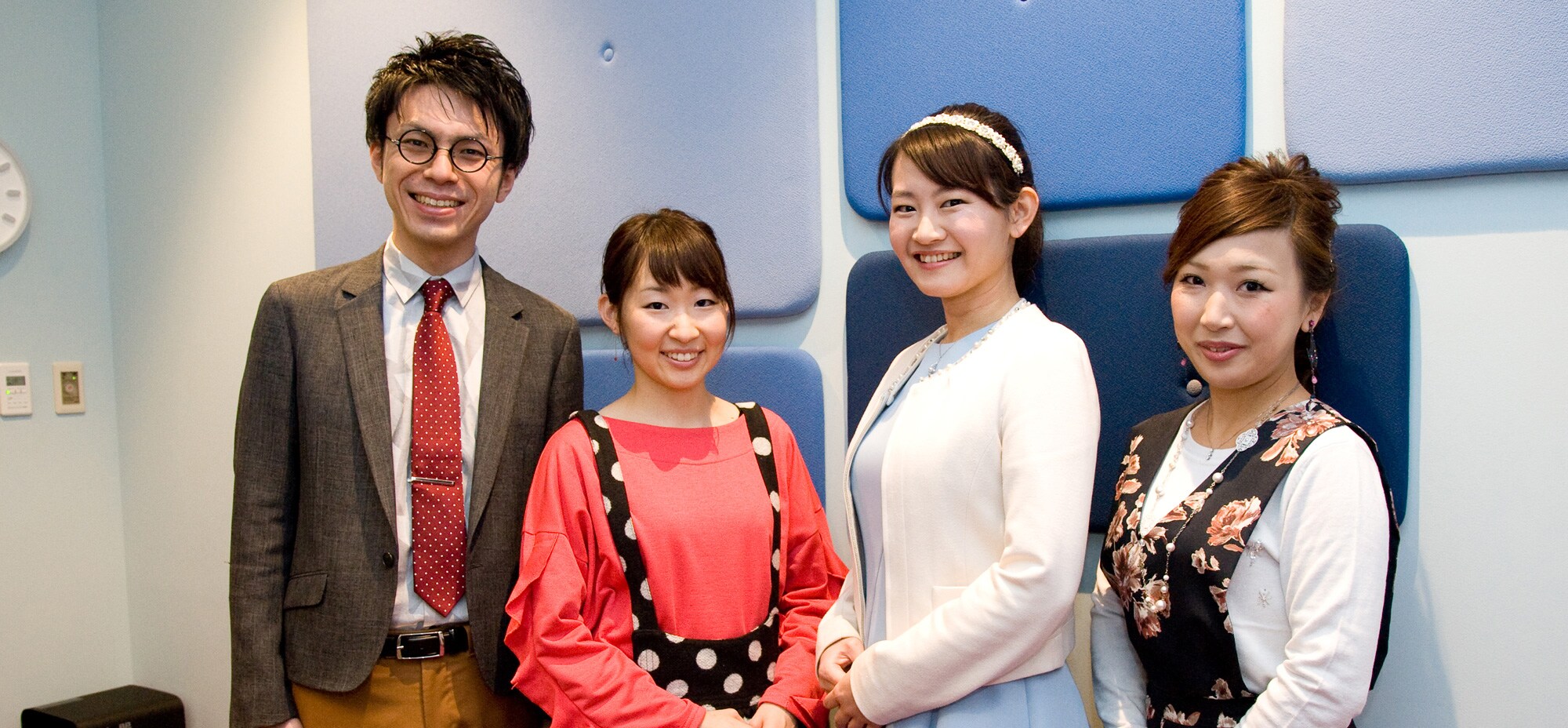 座談会を行ったデモンストレーター4人の集合写真