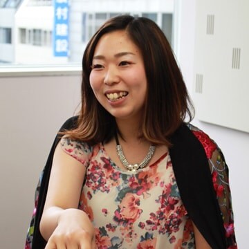 玉田さんがトークしている写真