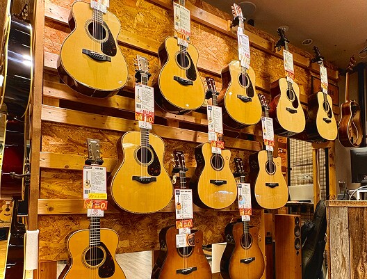 石橋楽器店　心斎橋店