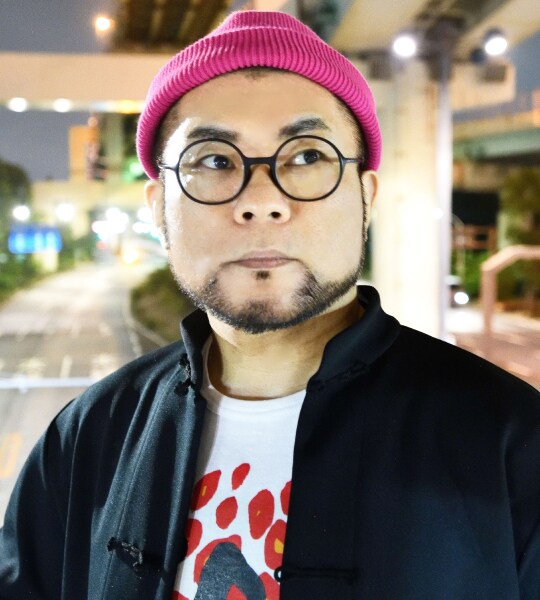 尾野カオル
