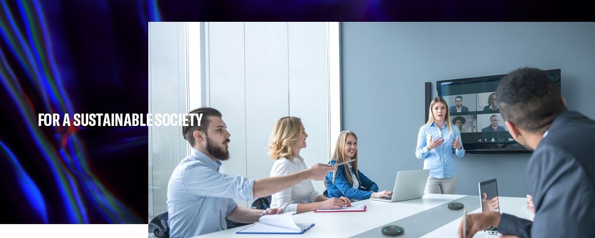 ヤマハ「ADECIA システム」を使用したオンライン会議