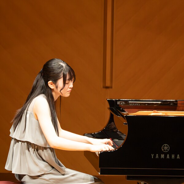藤﨑 真央さん