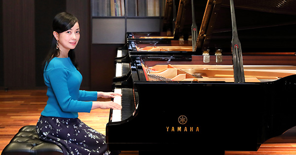 三浦 友理枝 さん（2018） - Pianist Lounge - ヤマハ株式会社