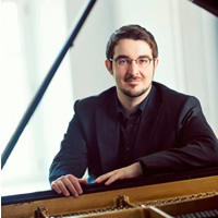 pianist シャルル・リシャール＝アムラン